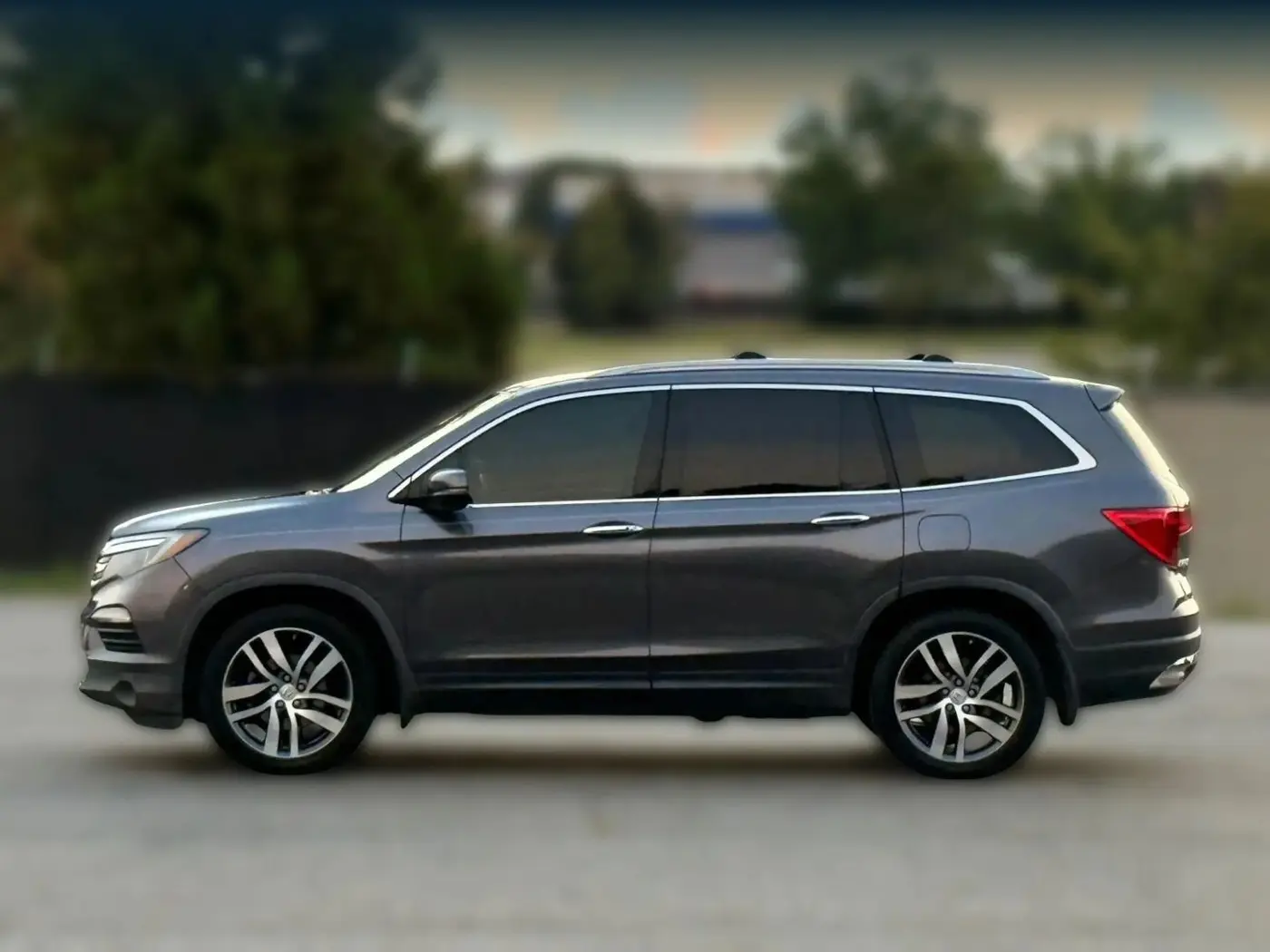 2017 Honda Pilot - $8,351