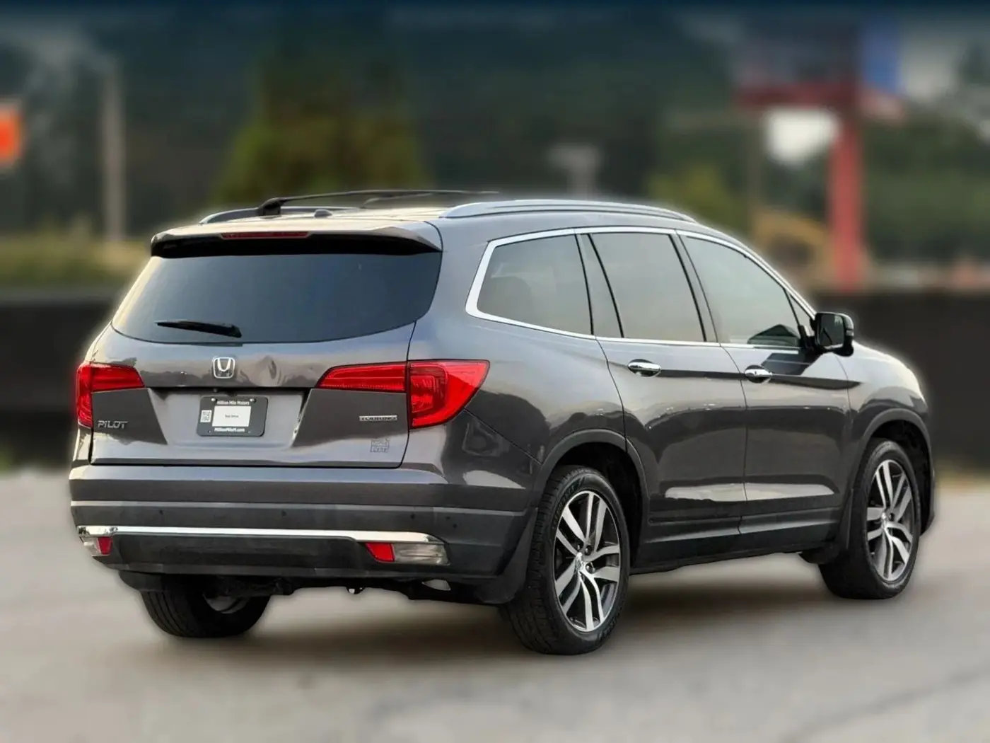 2017 Honda Pilot - $8,351