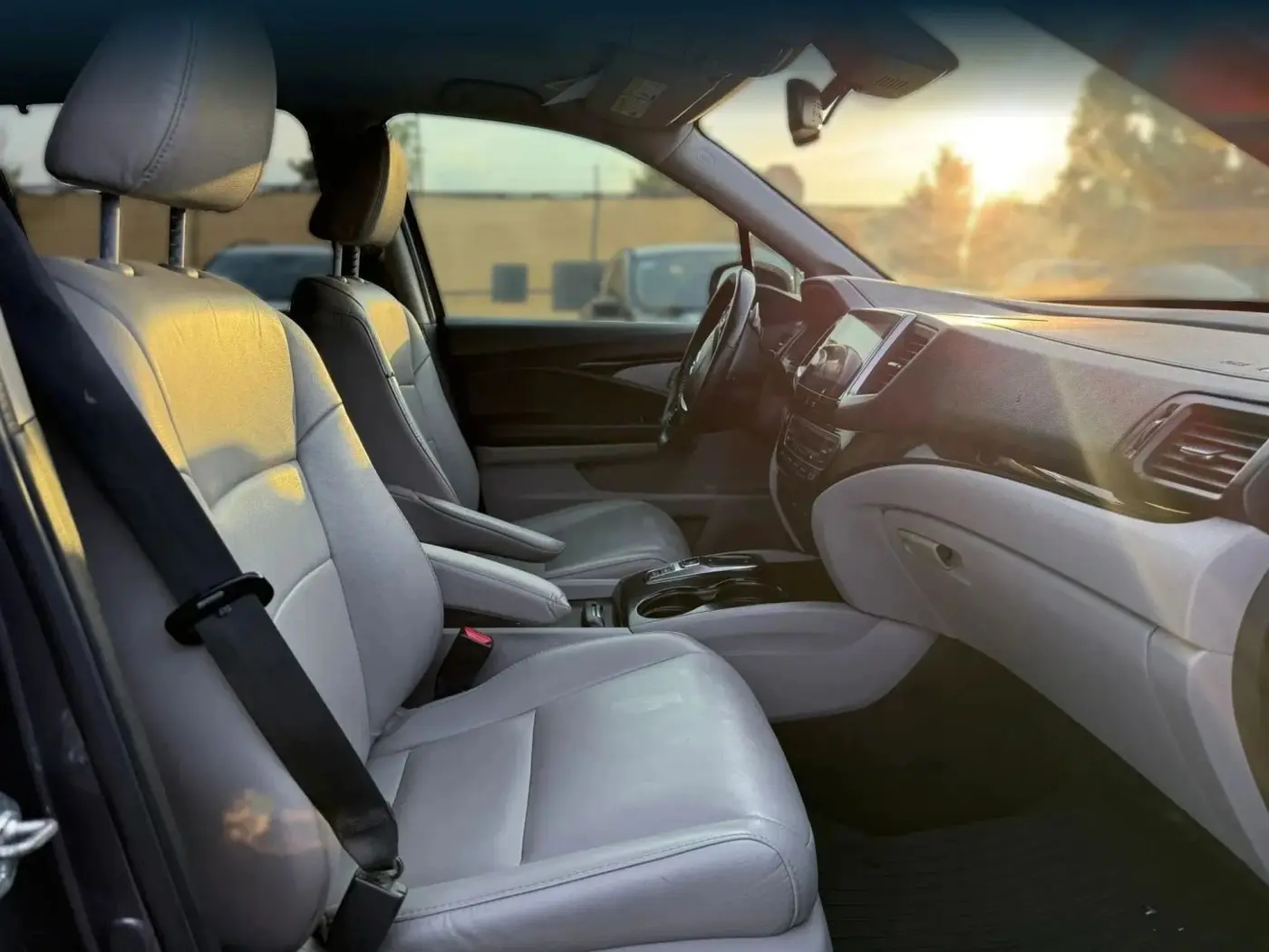 2017 Honda Pilot - $8,351