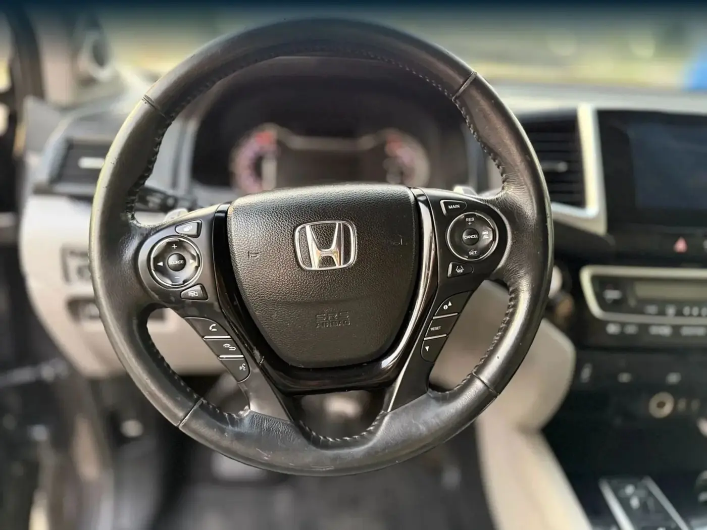 2017 Honda Pilot - $8,351
