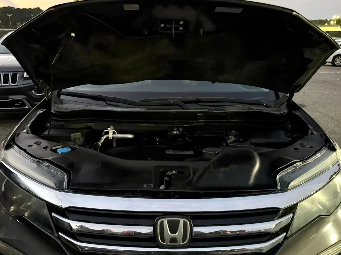 2017 Honda Pilot - $8,351