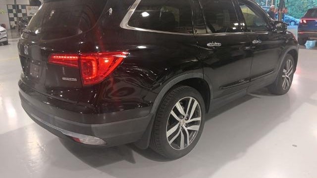2018 Honda Pilot Touring