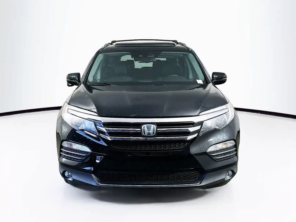 2016 Honda Pilot - $17,360