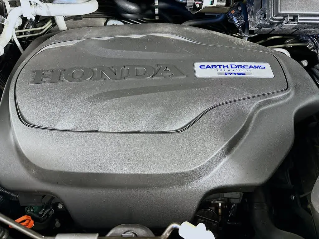 2016 Honda Pilot - $17,360