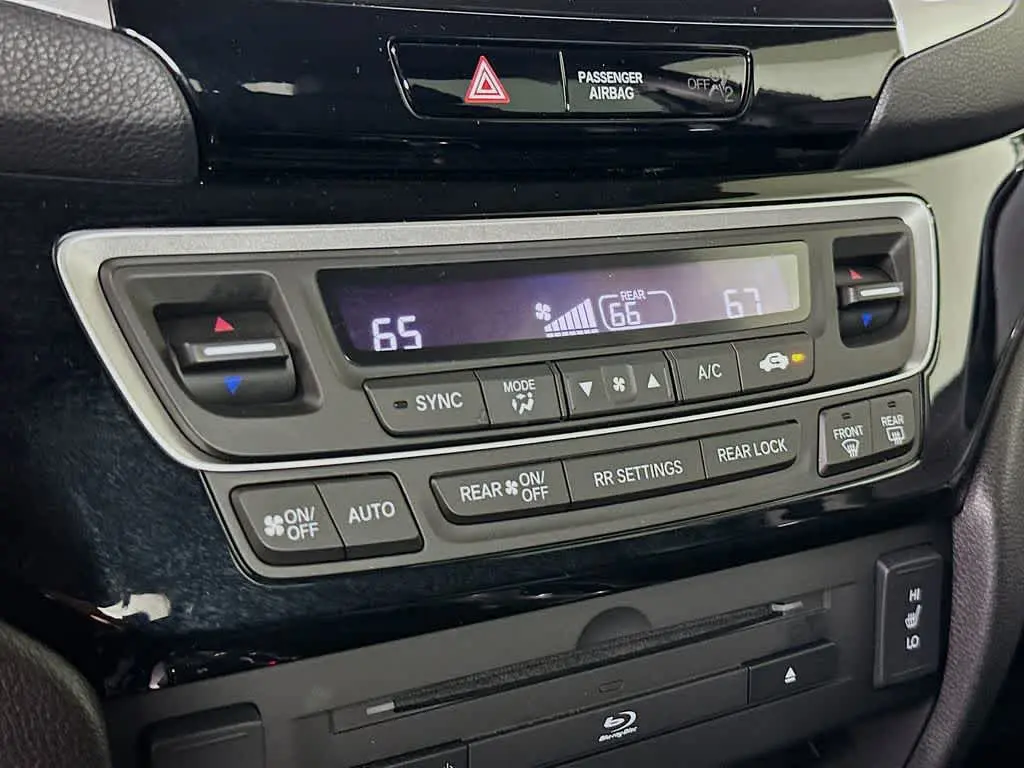 2016 Honda Pilot - $17,360