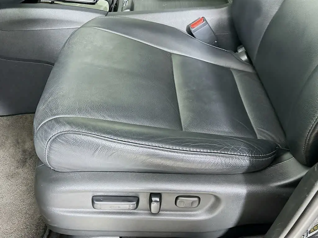 2016 Honda Pilot - $17,360