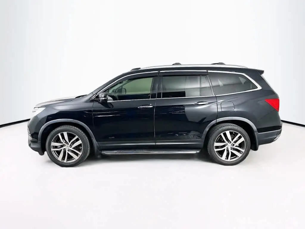 2016 Honda Pilot - $15,588