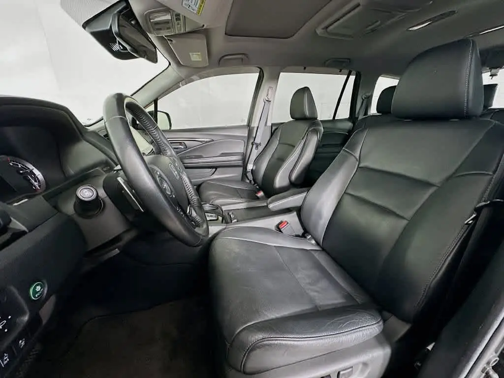 2016 Honda Pilot - $15,588