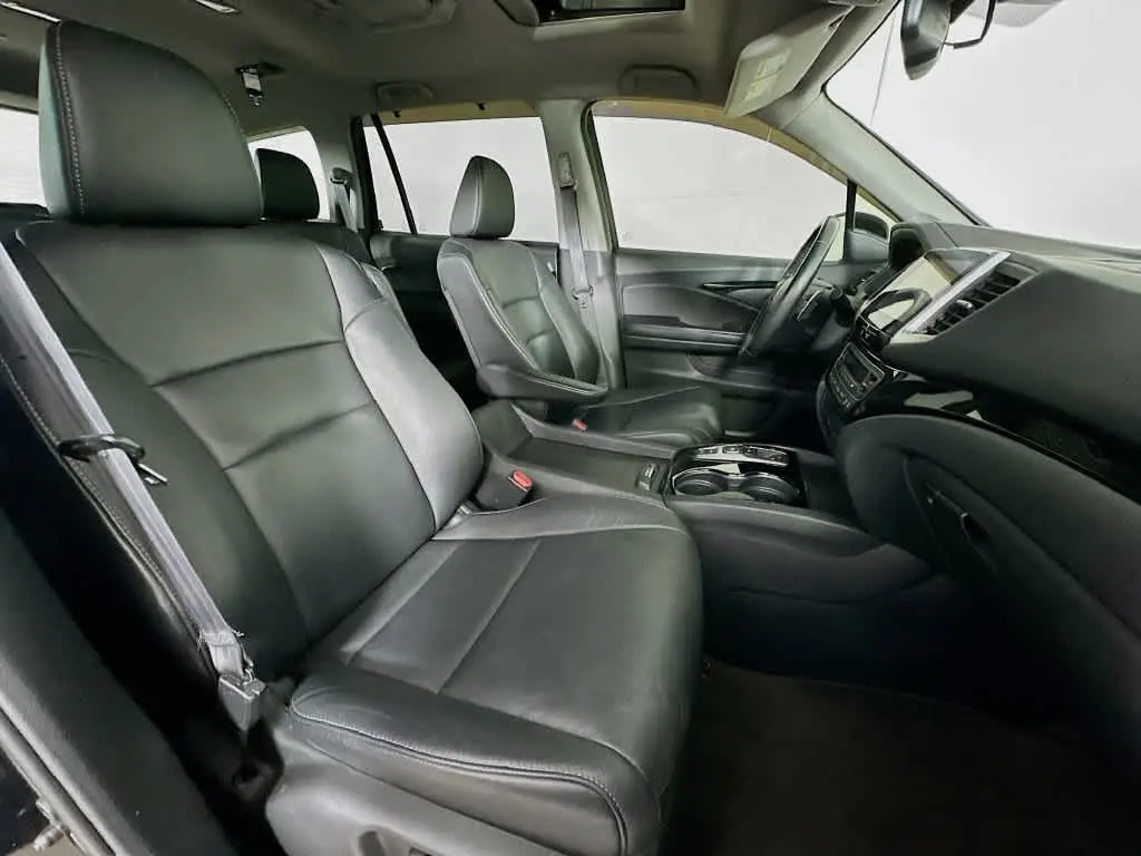 2016 Honda Pilot - $15,588