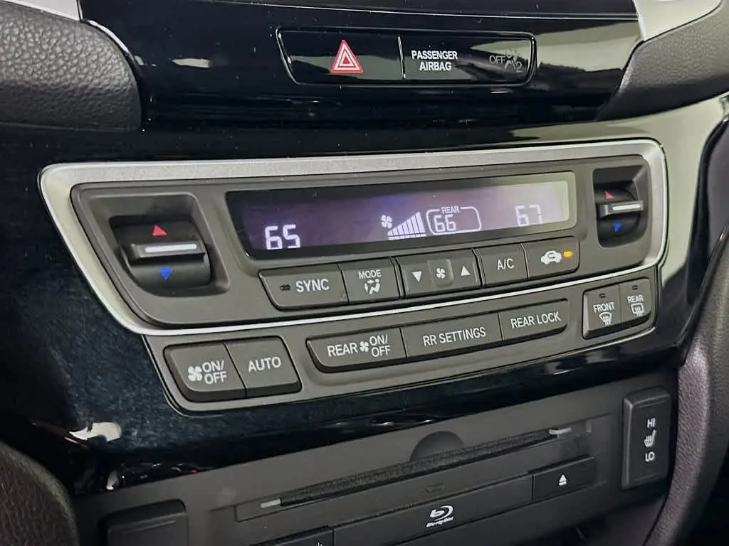 2016 Honda Pilot - $15,588