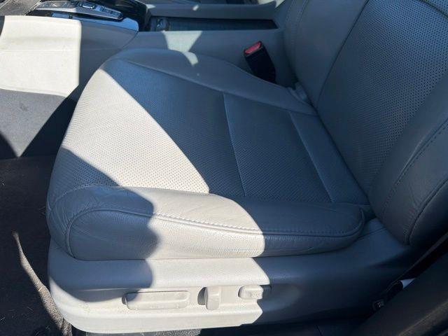 2016 Honda Pilot - $18,992