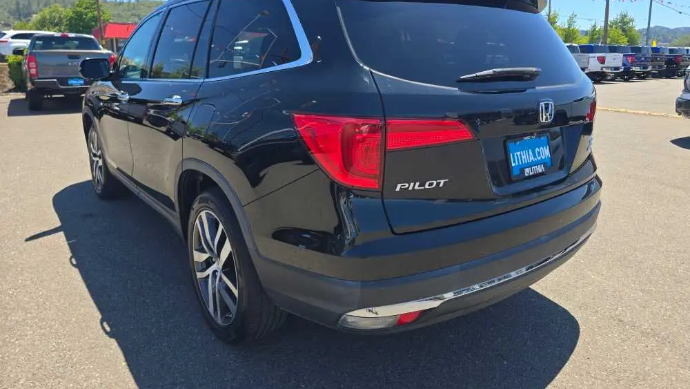 2017 Honda Pilot Elite