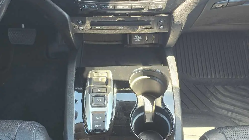 2017 Honda Pilot Elite