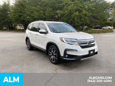 Photo of a 2022 Honda Pilot AWD Elite 4DR SUV for sale