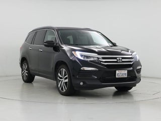 2017 Honda Pilot with Black Forest Pearl Exterior