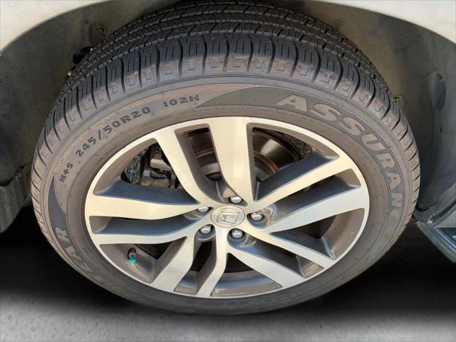 2016 Honda Pilot - $15,988