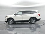 2016 Pilot Thumbnail 33
