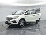 2016 Pilot Thumbnail 34