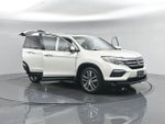 2016 Pilot Thumbnail 36