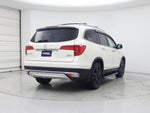 2016 Pilot Thumbnail 8