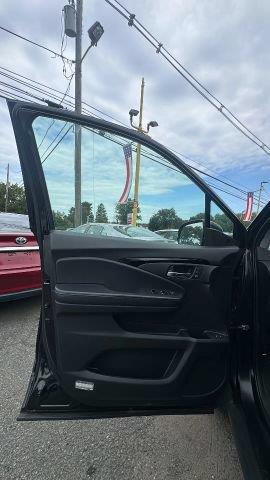 2018 Honda Pilot - $16,497