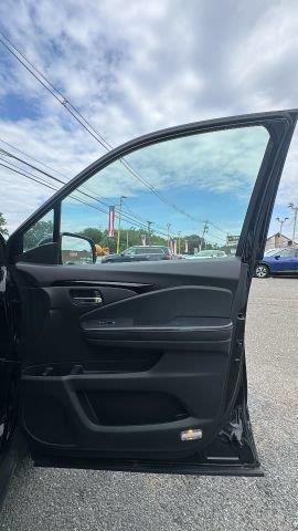 2018 Honda Pilot - $16,497