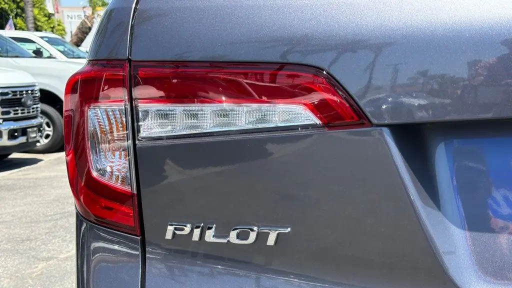 2021 Honda Pilot Elite