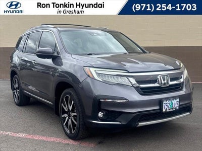 Photo of a 2019 Honda Pilot AWD Elite 4DR SUV for sale