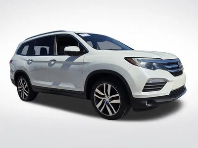 Photo of a 2017 Honda Pilot AWD Elite 4DR SUV for sale