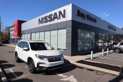 Photo of a 2022 Honda Pilot AWD Elite 4DR SUV for sale