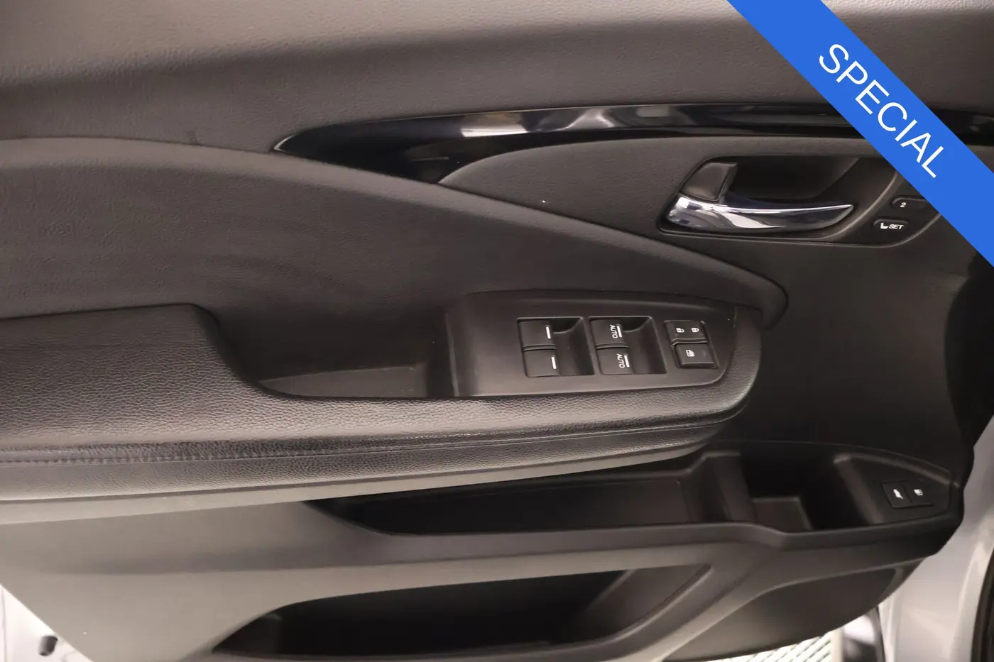 2019 Honda Pilot - $19,799