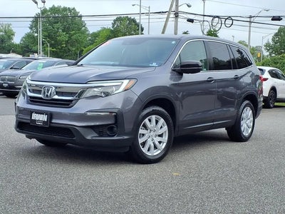 Photo of a 2019 Honda Pilot AWD LX 4DR SUV for sale