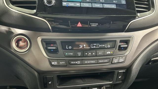 2022 Honda Pilot SE
