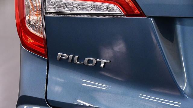 2022 Honda Pilot SE