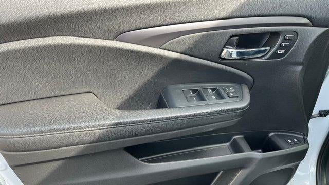 2022 Honda Pilot SE