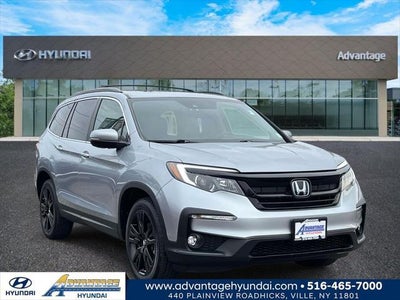 Photo of a 2022 Honda Pilot AWD SE 4DR SUV for sale