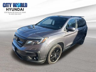 2021 Honda Pilot with Gray Exterior