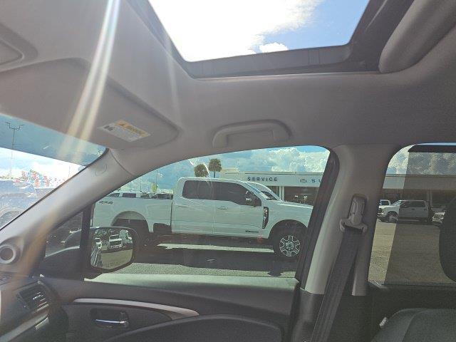 2022 Honda Pilot - $24,996