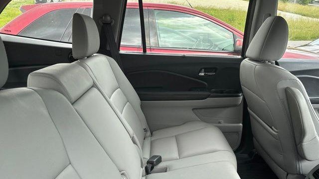 2022 Honda Pilot SE