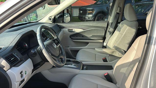 2022 Honda Pilot SE