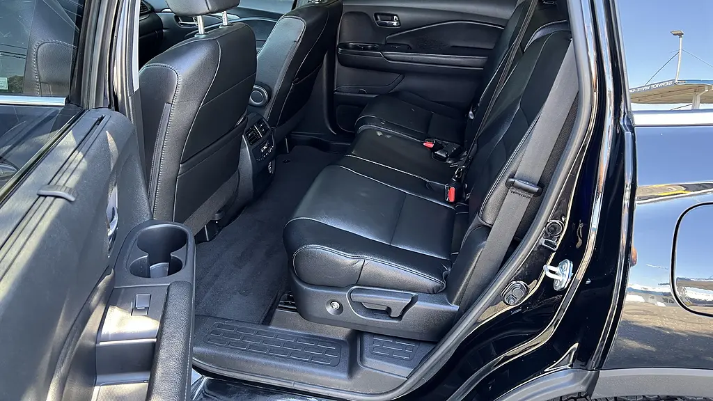 2022 Honda Pilot SE