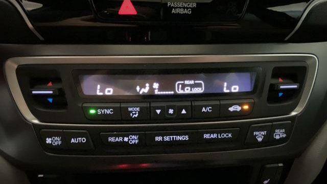 2022 Honda Pilot SE
