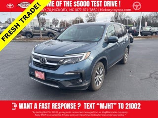 2020 Honda Pilot with Steel Sapphire Metallic Exterior