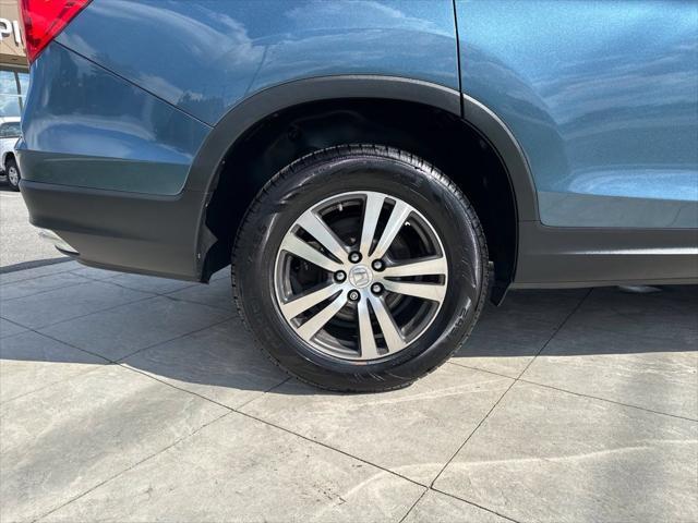 2017 Honda Pilot - $15,398