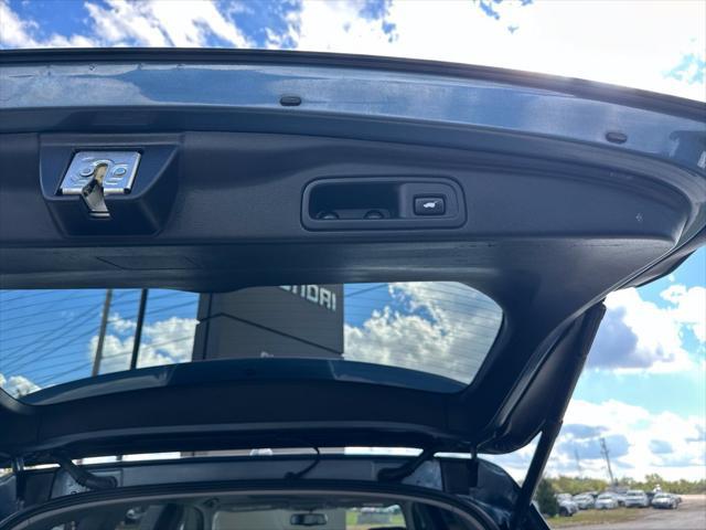 2017 Honda Pilot - $15,398