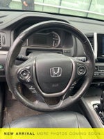 2017 Pilot Thumbnail 11