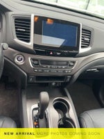 2017 Pilot Thumbnail 12