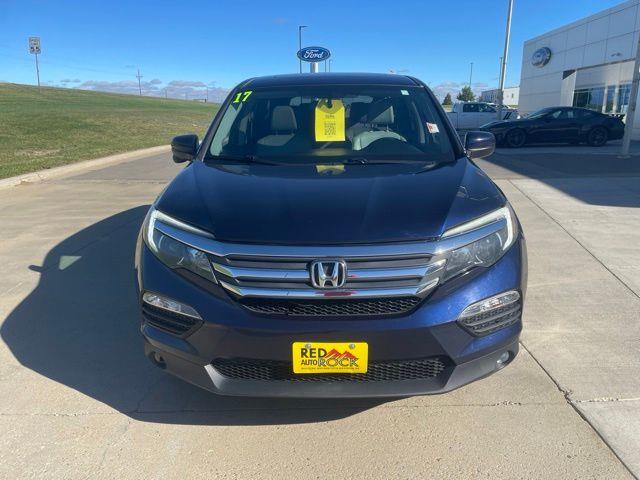 2017 Honda Pilot - $18,995