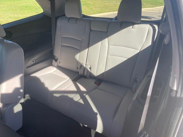 2017 Honda Pilot - $18,995