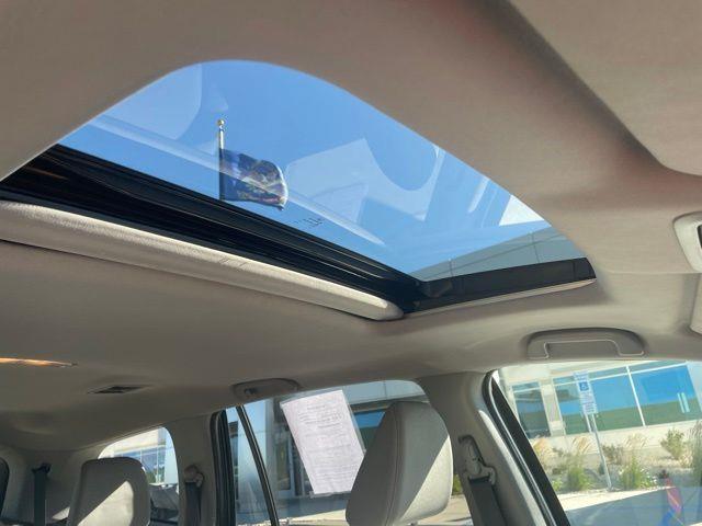 2017 Honda Pilot - $18,995